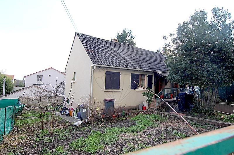 Maison - 143 m² - 5 pièces