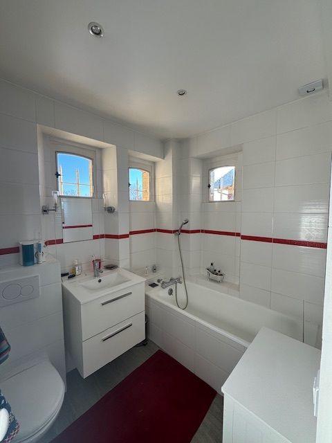 Maison - 136 m² - 4 pièces