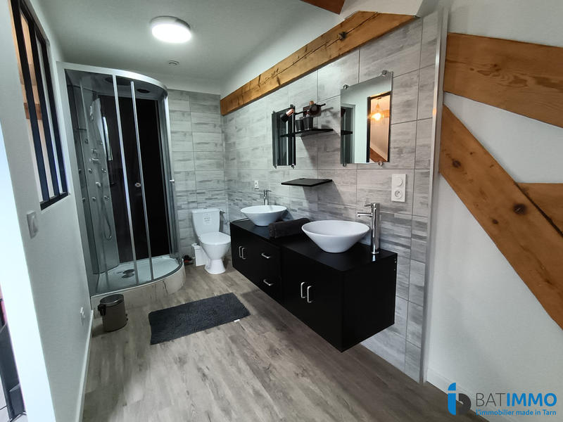 Maison ancienne - 300 m² - 8 pièces