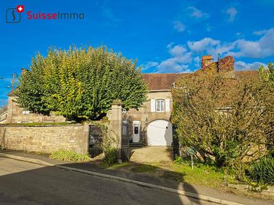 Propriété - 330 m² - 10 pièces