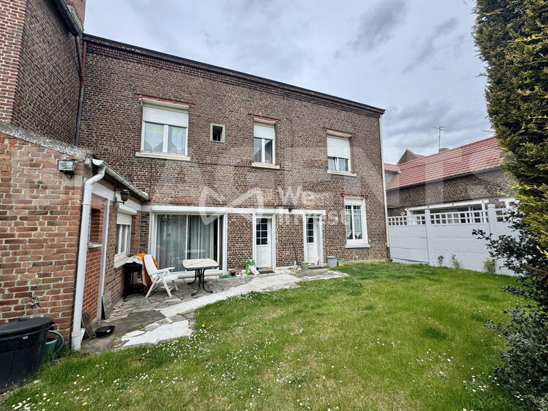 Maison - 192 m² - 5 pièces