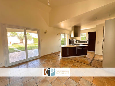 Maison - 163 m² - 7 pièces