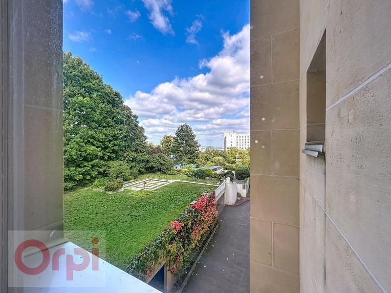 Appartement - 101 m² - 4 pièces