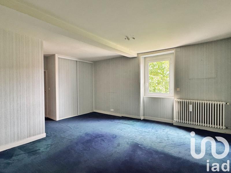 Maison - 272 m² - 10 pièces