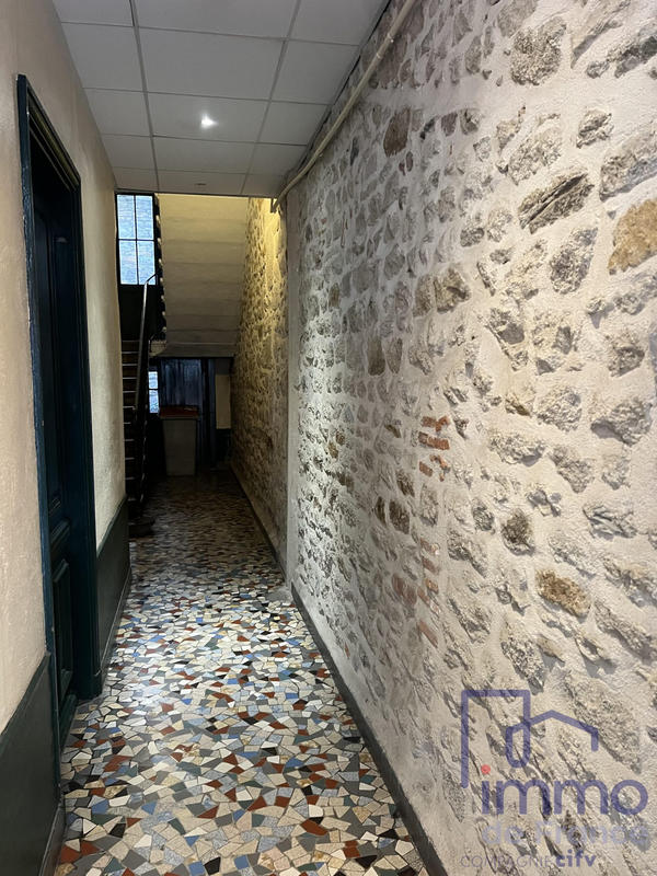 Appartement - 98 m² - 4 pièces