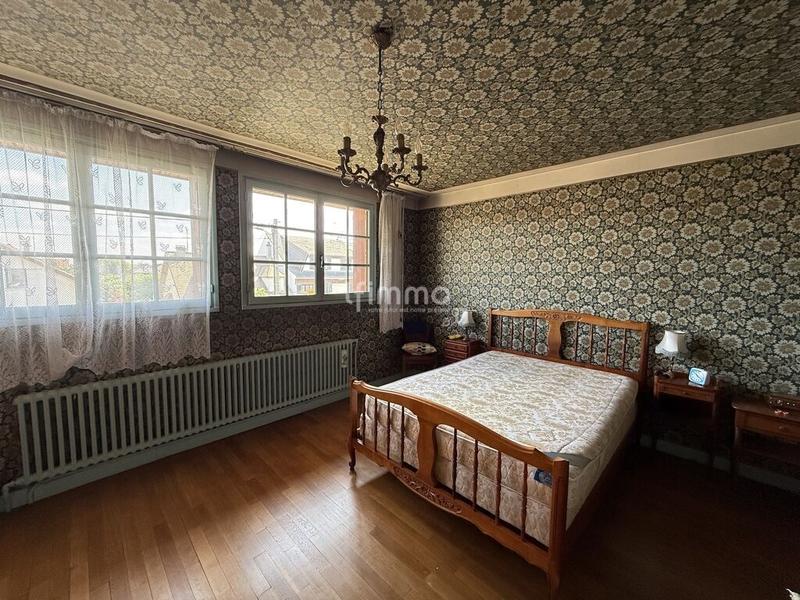 Maison - 100 m² - 5 pièces