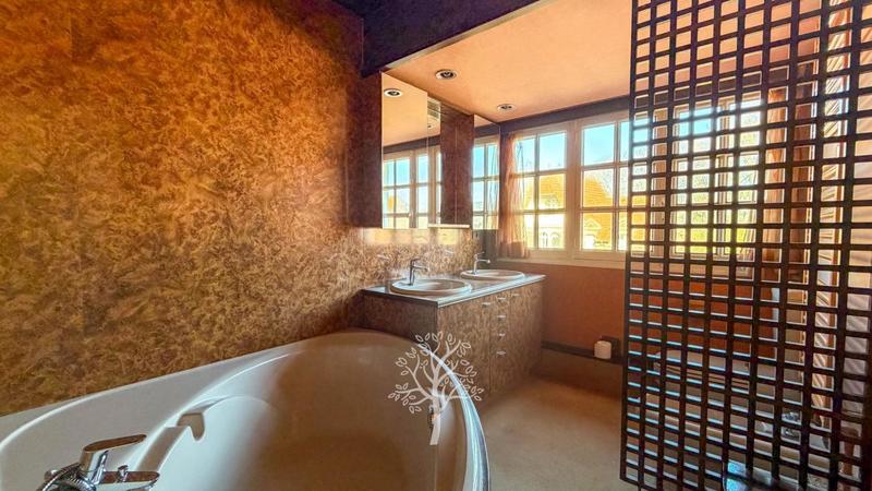 Maison d'architecte - 160 m² - 5 pièces