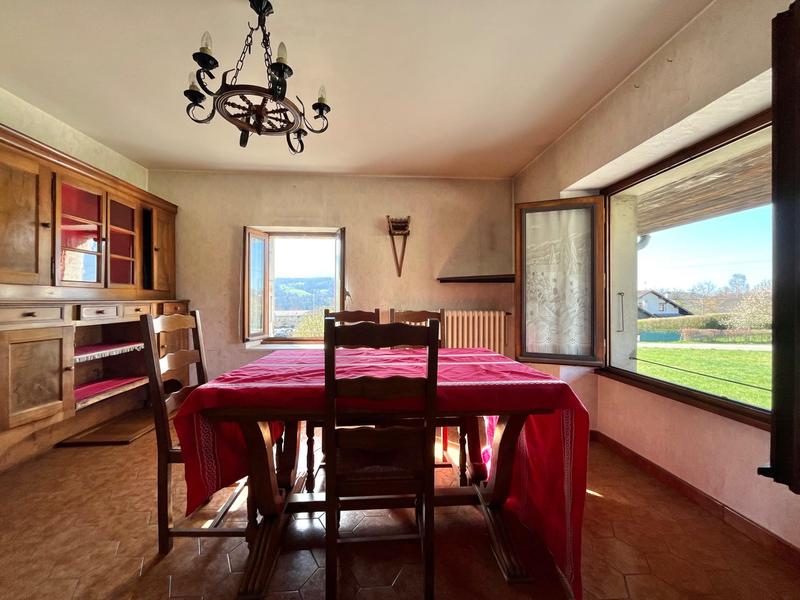 Appartement - 84 m² - 4 pièces