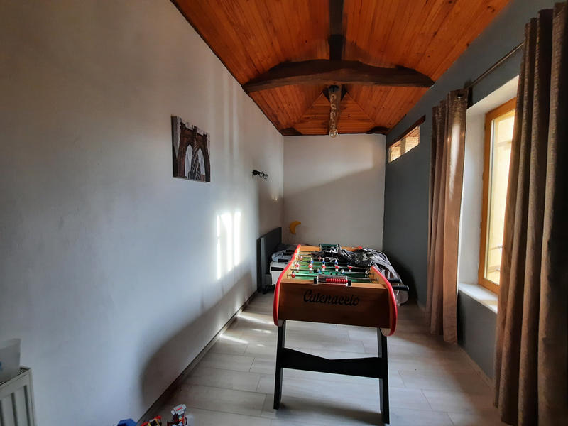 Maison - 192 m² - 6 pièces