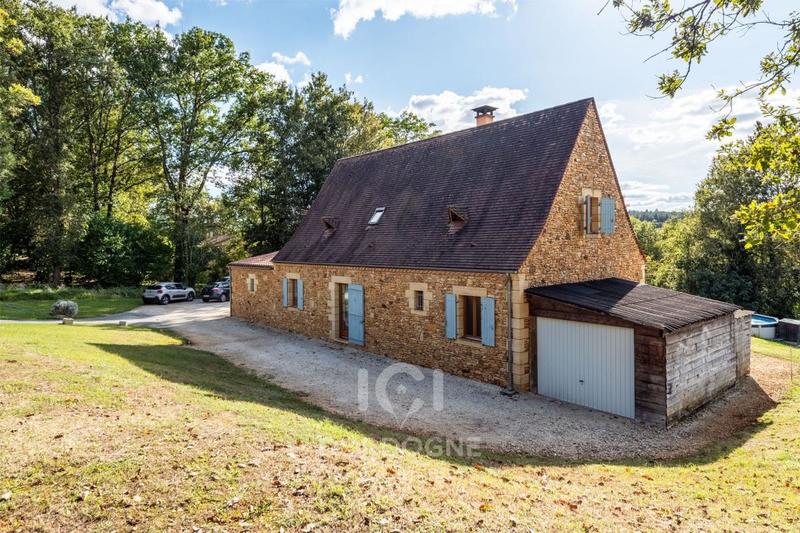 Maison en pierre - 130 m² - 4 pièces
