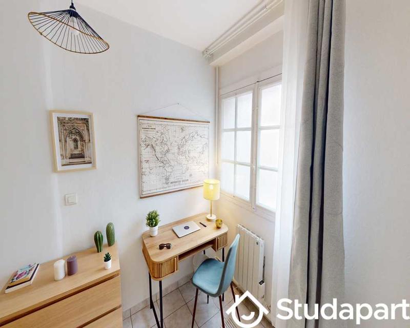 Chambre - 30 m² - 1 pièce