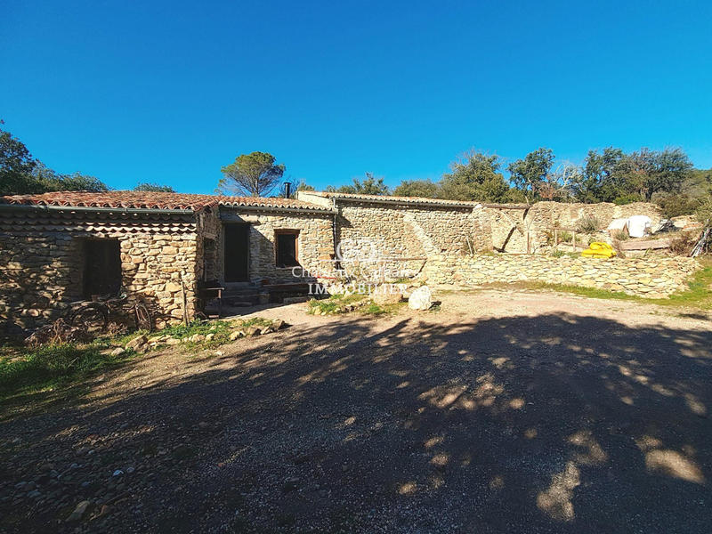 Mas - 99 m² - 3 pièces