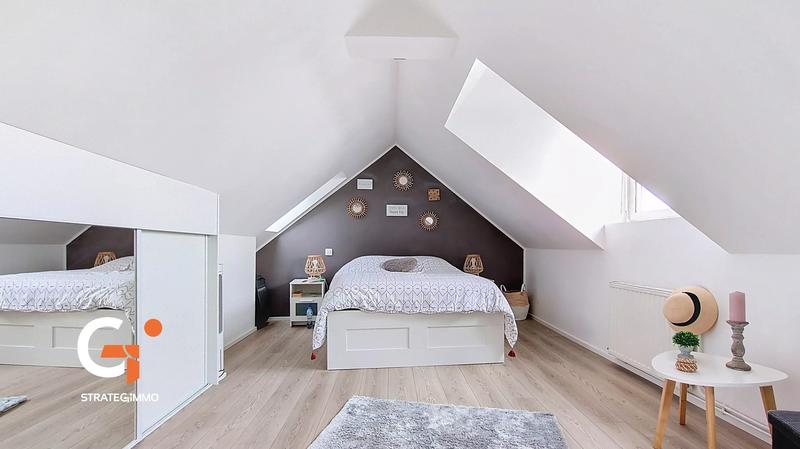 Maison - 80 m² - 5 pièces