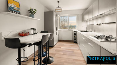 Appartement - 107 m² - 4 pièces