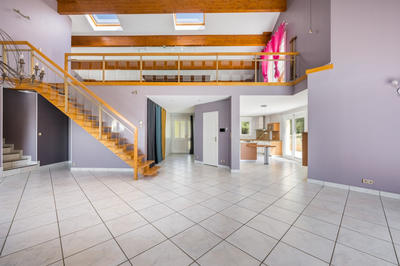 Villa - 237 m² - 7 pièces