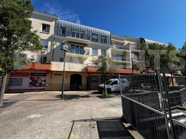 Appartement - 77 m² - 4 pièces