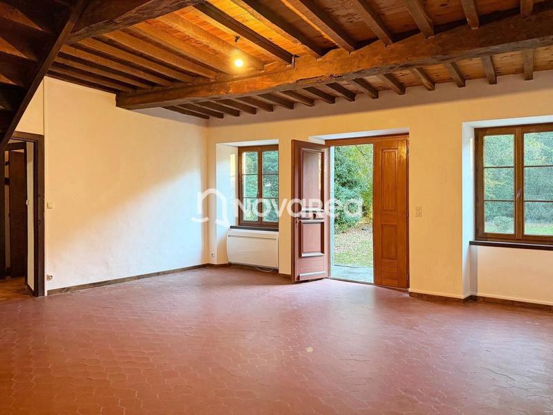 Maison - 93 m² - 4 pièces