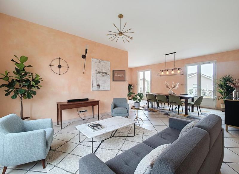 Maison - 125 m² - 5 pièces