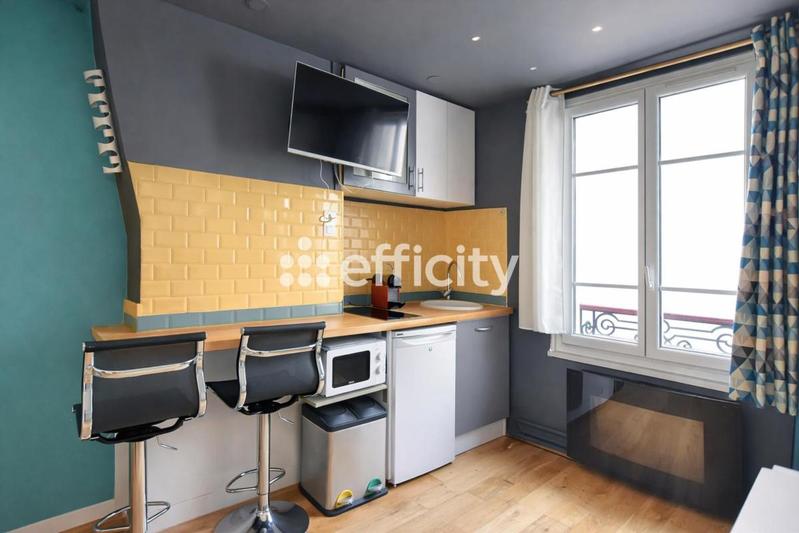 Studio - 15 m² - 1 pièce