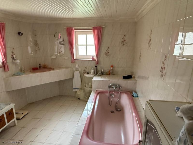 Maison en pierre - 192 m² - 6 pièces