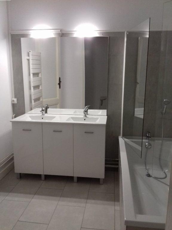 Appartement - 82 m² - 2 pièces