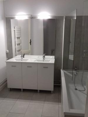 Appartement - 82 m² - 2 pièces