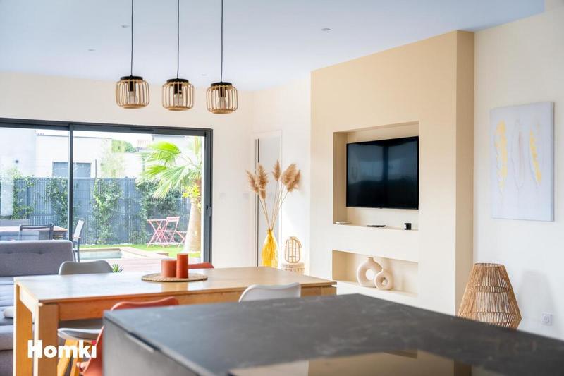 Maison - 125 m² - 5 pièces