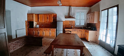 Maison - 175 m² - 7 pièces