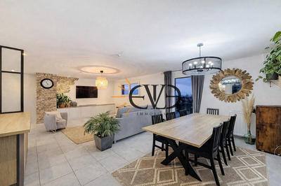 Appartement - 118 m² - 5 pièces