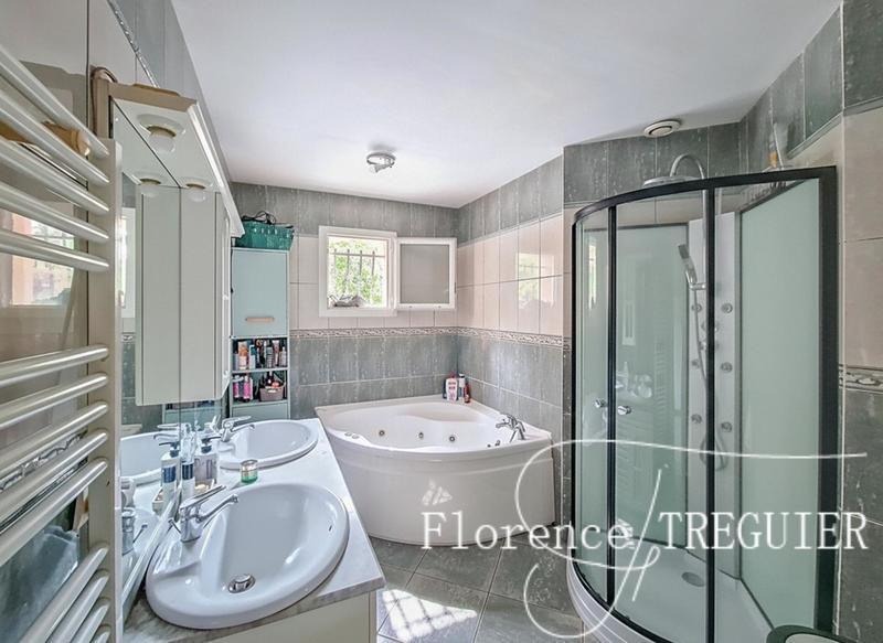 Maison - 175 m² - 5 pièces