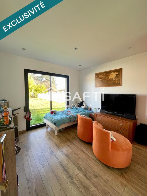 Maison - 174 m² - 6 pièces