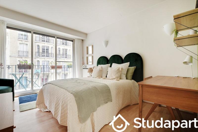 Chambre - 12 m² - 1 pièce