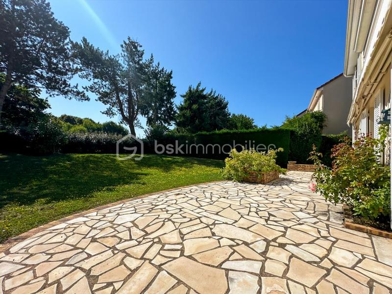Villa - 165 m² - 7 pièces