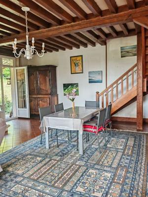 Maison - 170 m² - 8 pièces