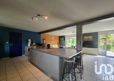 Maison - 157 m² - 8 pièces