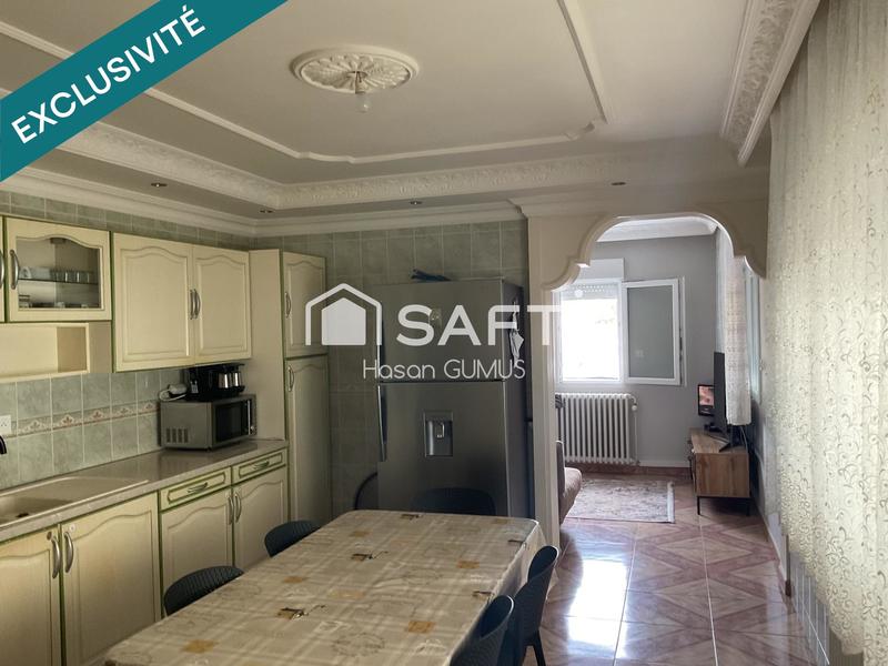 Villa - 177 m² - 8 pièces