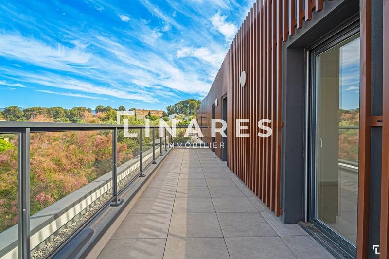 Bureau - 16 m² - 1 pièce