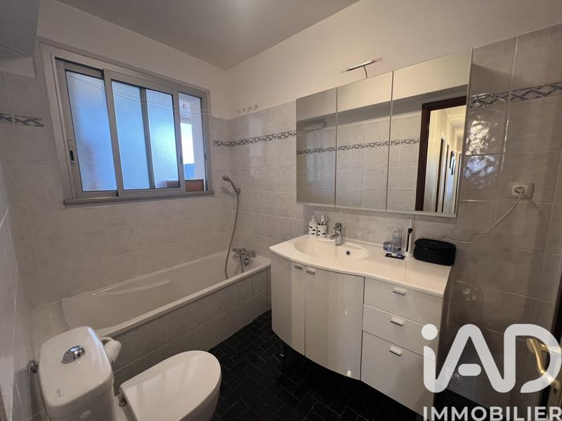 Appartement - 127 m² - 6 pièces