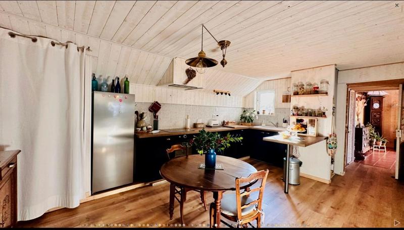 Ferme - 240 m² - 2 pièces