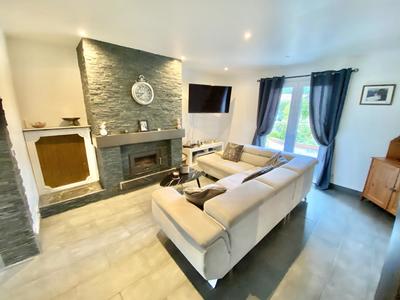 Maison - 135 m² - 6 pièces