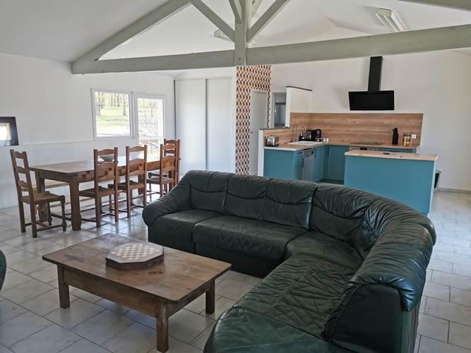 Maison chambre d'hôtes - 540 m² - 15 pièces