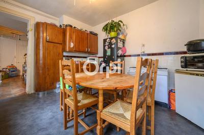 Immeuble - 130 m² - 5 pièces