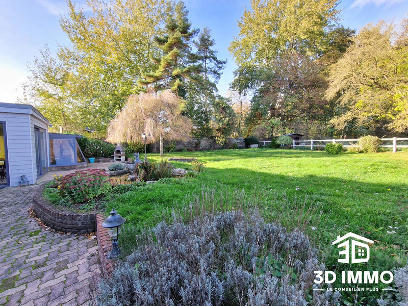 Maison - 260 m² - 8 pièces