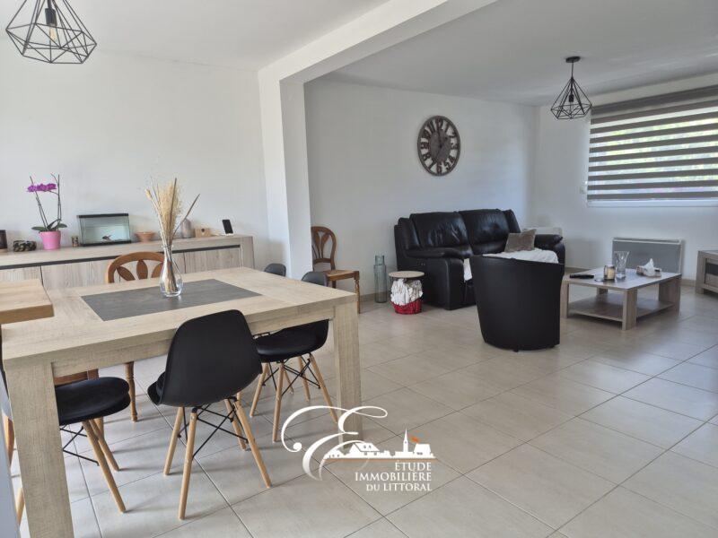 Maison - 96 m² - 4 pièces