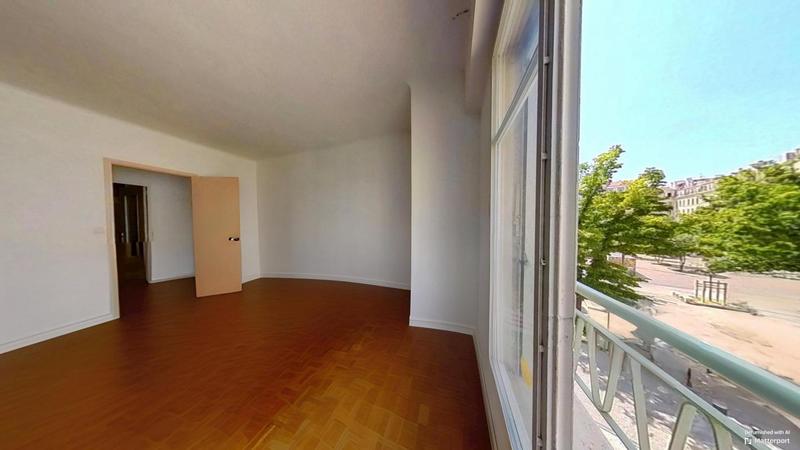 Appartement - 107 m² - 4 pièces