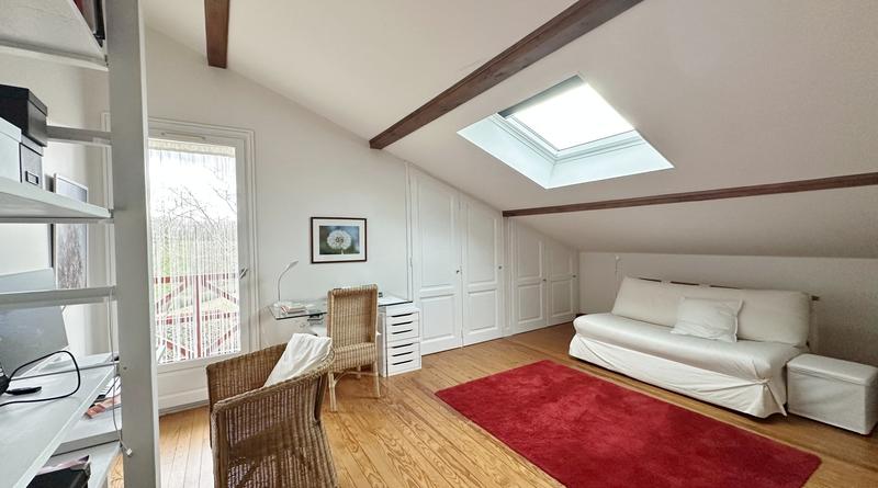 Maison contemporaine - 188 m² - 6 pièces