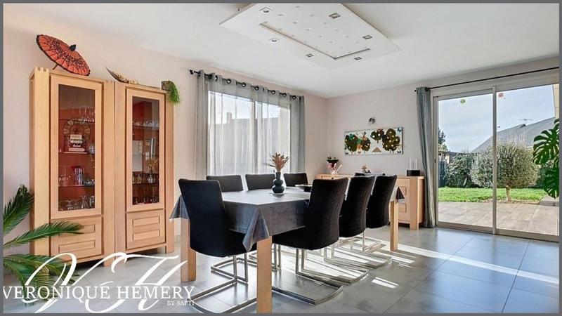 Maison - 180 m² - 5 pièces