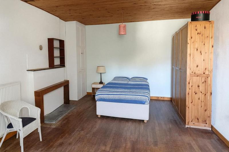 Maison en pierre - 208 m² - 5 pièces