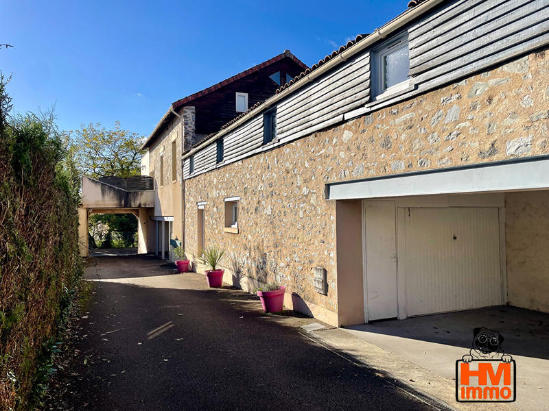 Appartement - 92 m² - 3 pièces