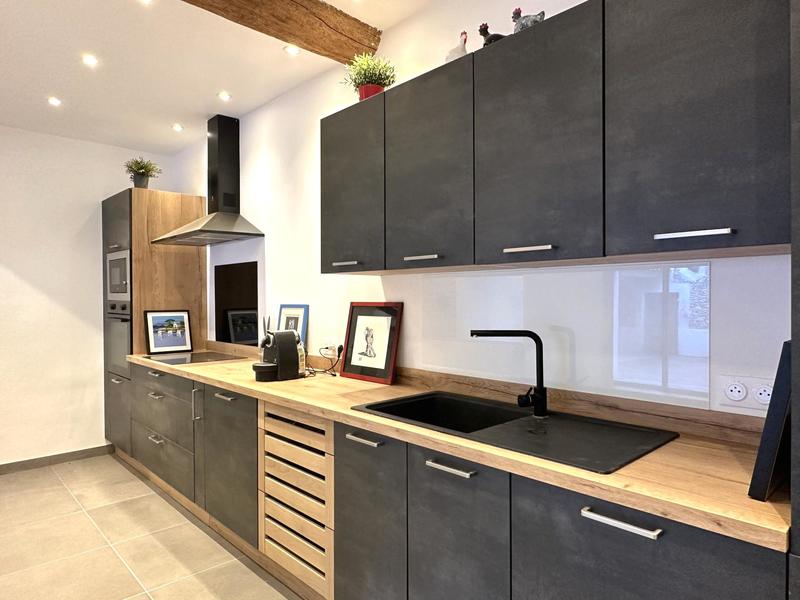 Maison - 146 m² - 5 pièces